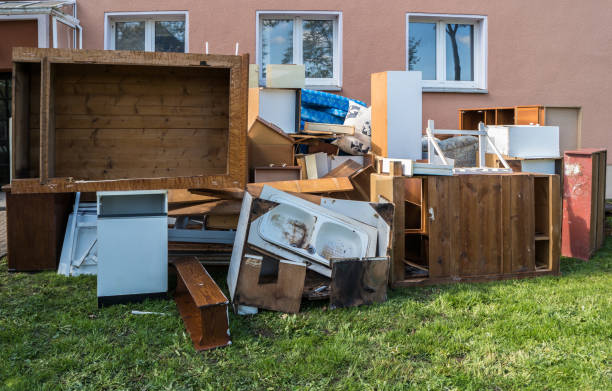 Best Garage Cleanout Services  in Fairfield Beach, OH